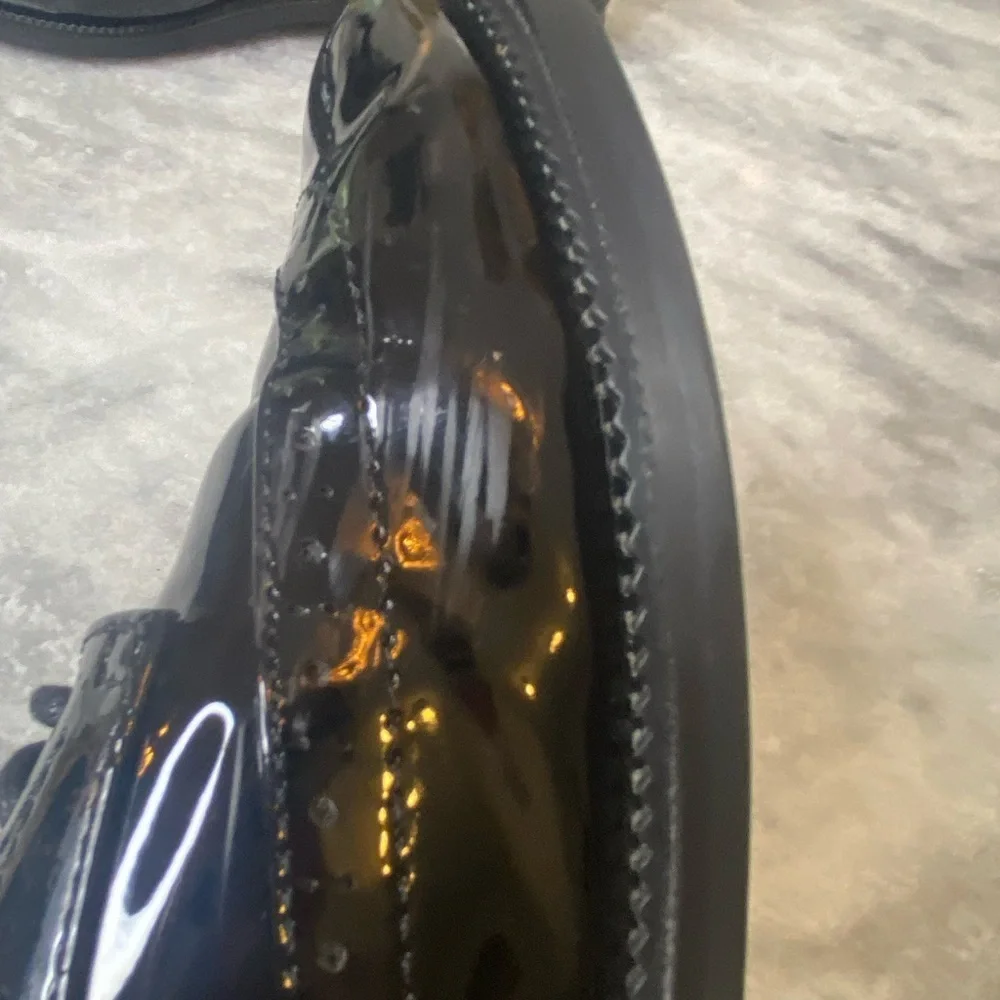 Unisex Black Patent Leather Oxford Shoes Men’s Lace-Up